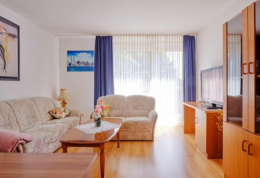 Komfort Ferienwohnung Bad Pyrmont Naehe Kurpark Exterior foto